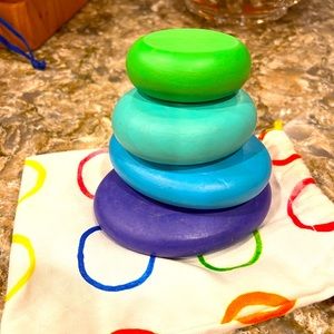 LOVEVERY stacking balance stones